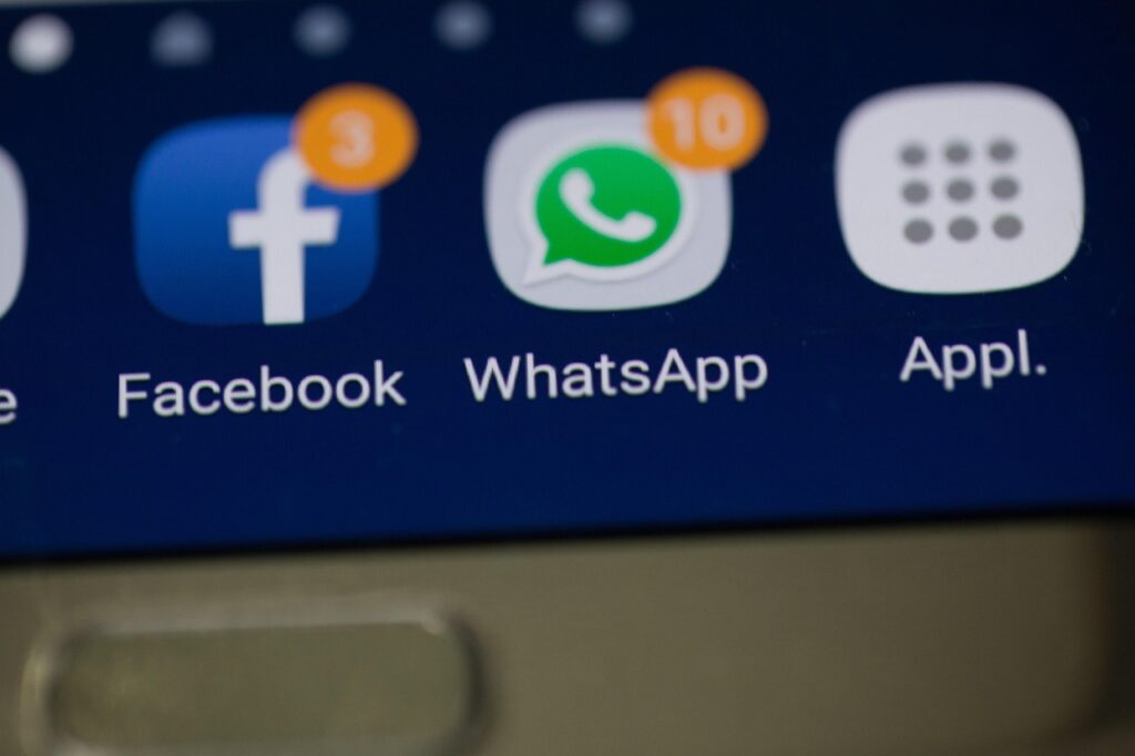 Facebookでの写真活用が仕事受注にどのように役立つのか？