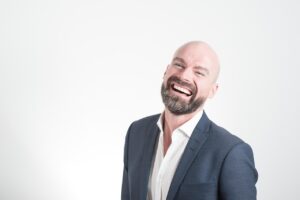 企業の宣材写真を活用した副業での仕事の進め方は？