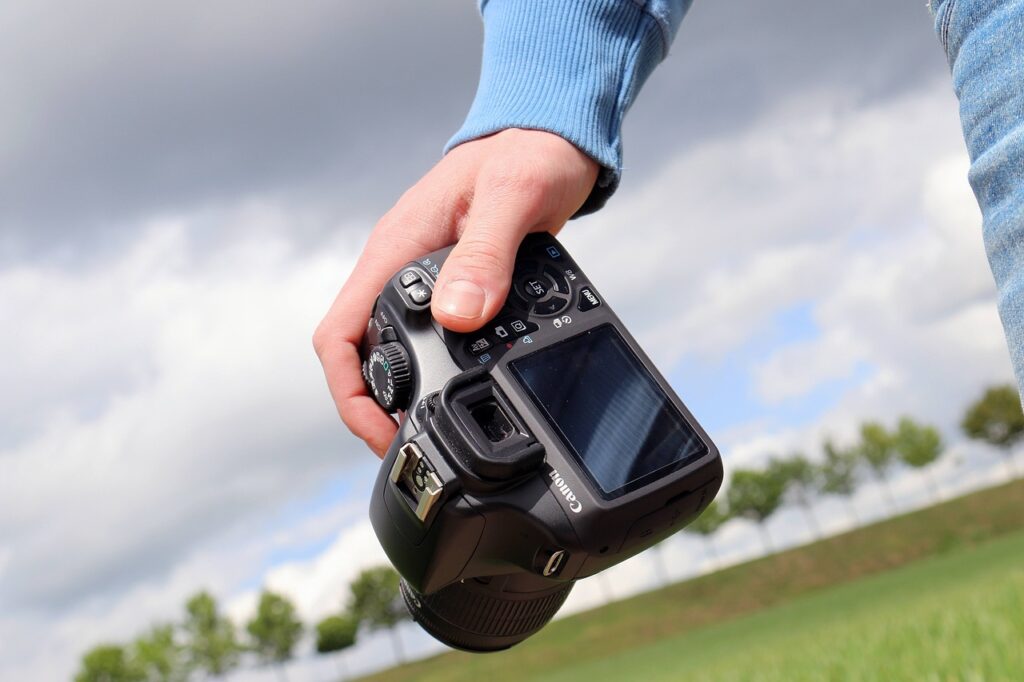 写真一眼レフとスマホの違いは何ですか？