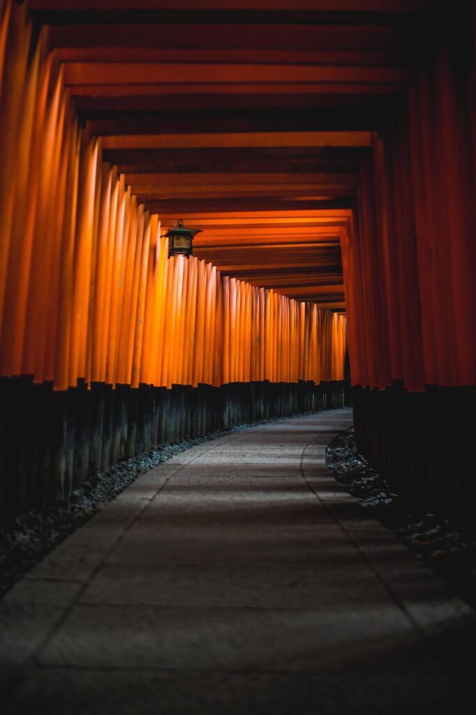 社員研修に最適な写真教材とは？
